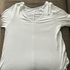 Torrid 3x white t shirt super soft material